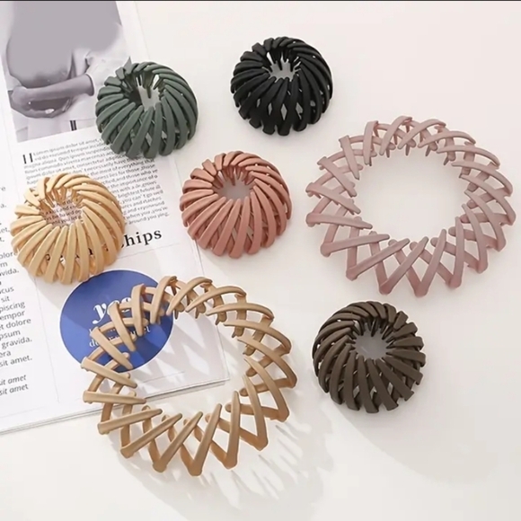 Fashionable Hair Ties l Ball Ornament l Unique Hair Clip - Picture 3 of 10